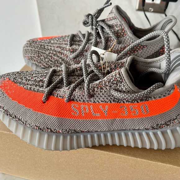 New Adidas Yeezy Boost 350 V2 Beluga Reflective Size 7.5
